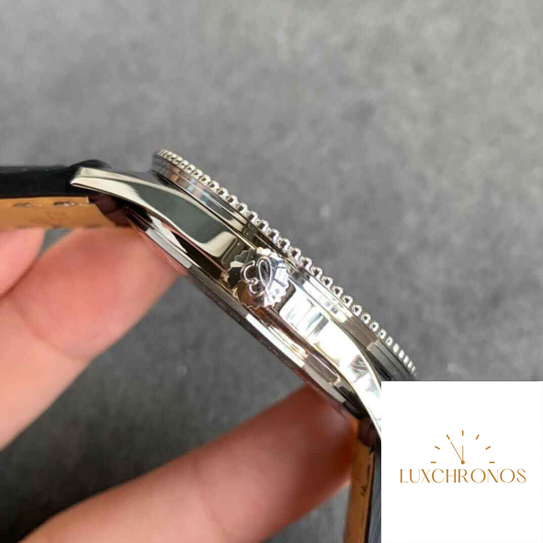 Breitling Navitimer 1 1:1 Best Edition V7 Factory Black Dial