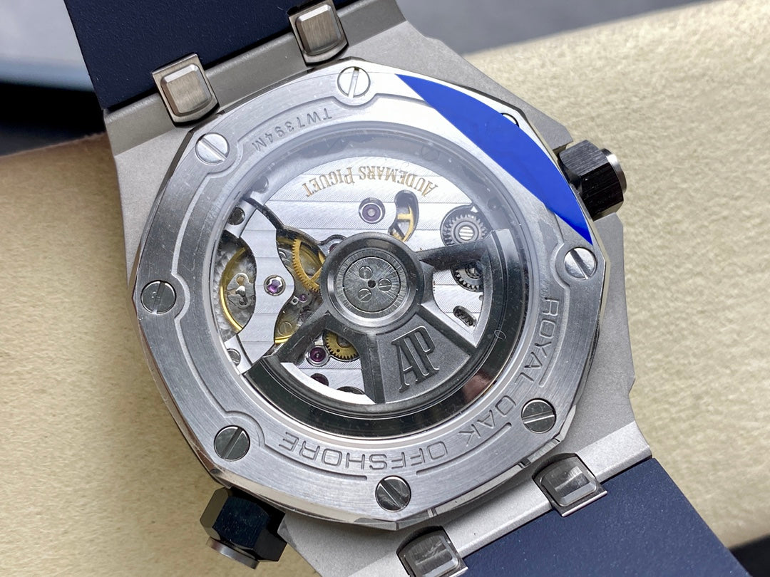 APS Audemars Piguet 15720st is equipped with a new custom all-in-one machine cal.4308 movement 42mm