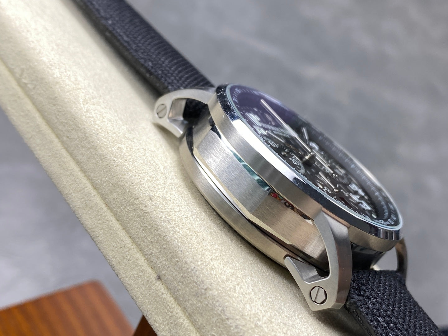 AP Audemars Piguet Code Royal Oak 26048 Offshore 41mm Timing Mechanical Watch