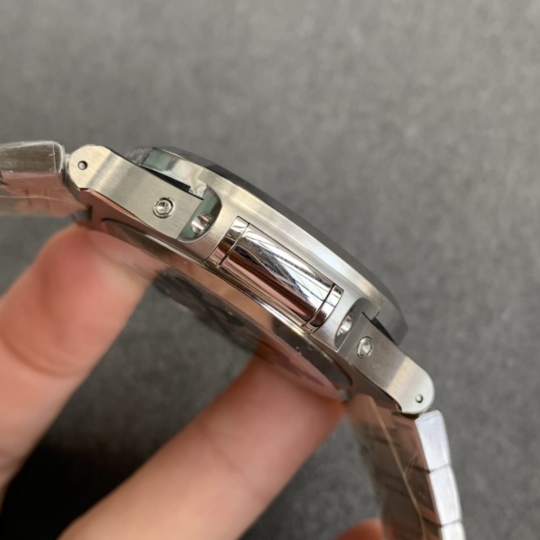 Patek Philippe Nautilus 5726 1:1 Best Edition Grey Dial Stainless Steel