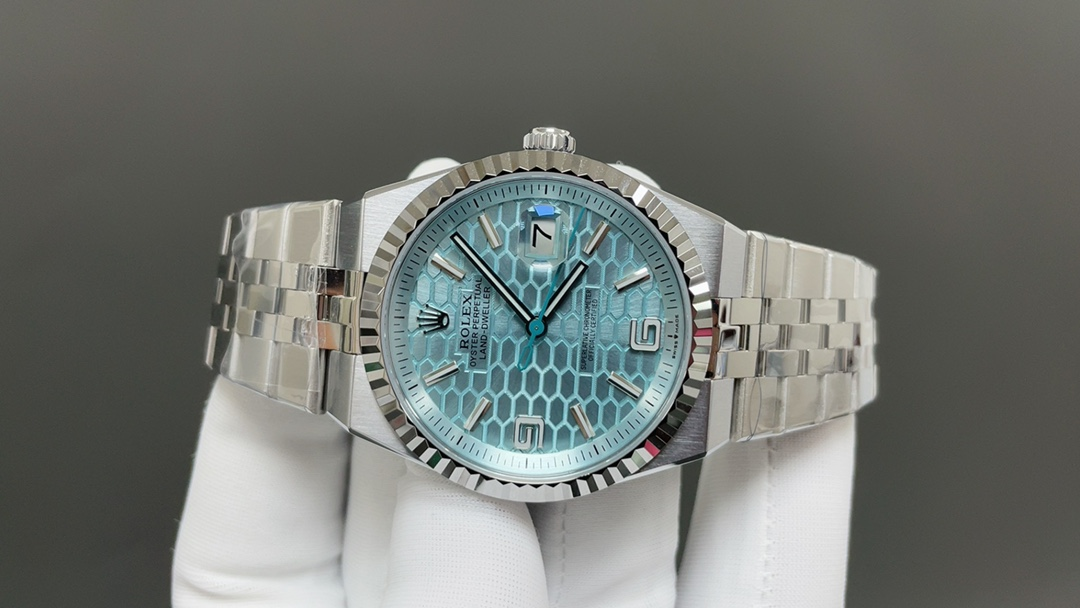 Replica Rolex Land‑Dweller