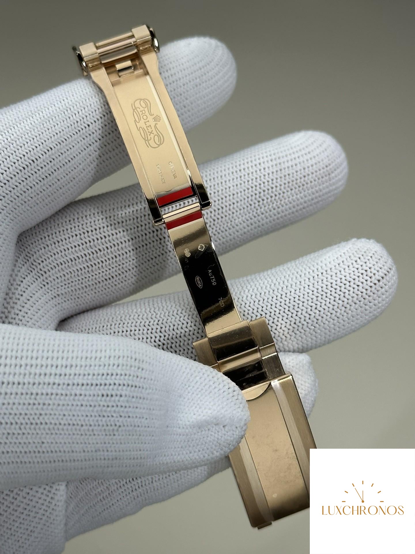 Clean Factory New Rose gold Tape Rolex Cosmograph Daytona M126515-0002