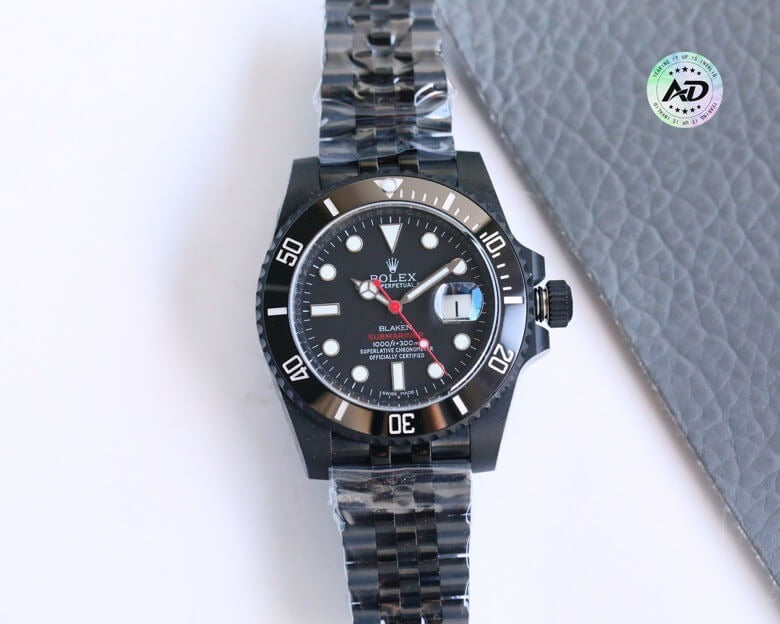 Rolex  Submariner