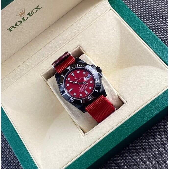 Rolex  Submariner