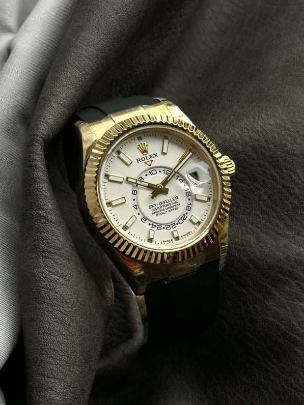 Rolex  Sky-dweller