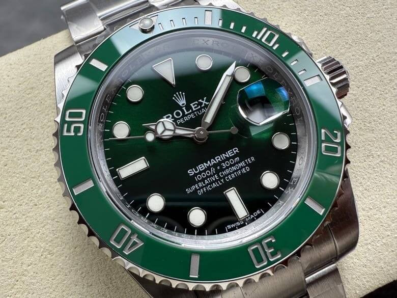 Rolex  Submariner