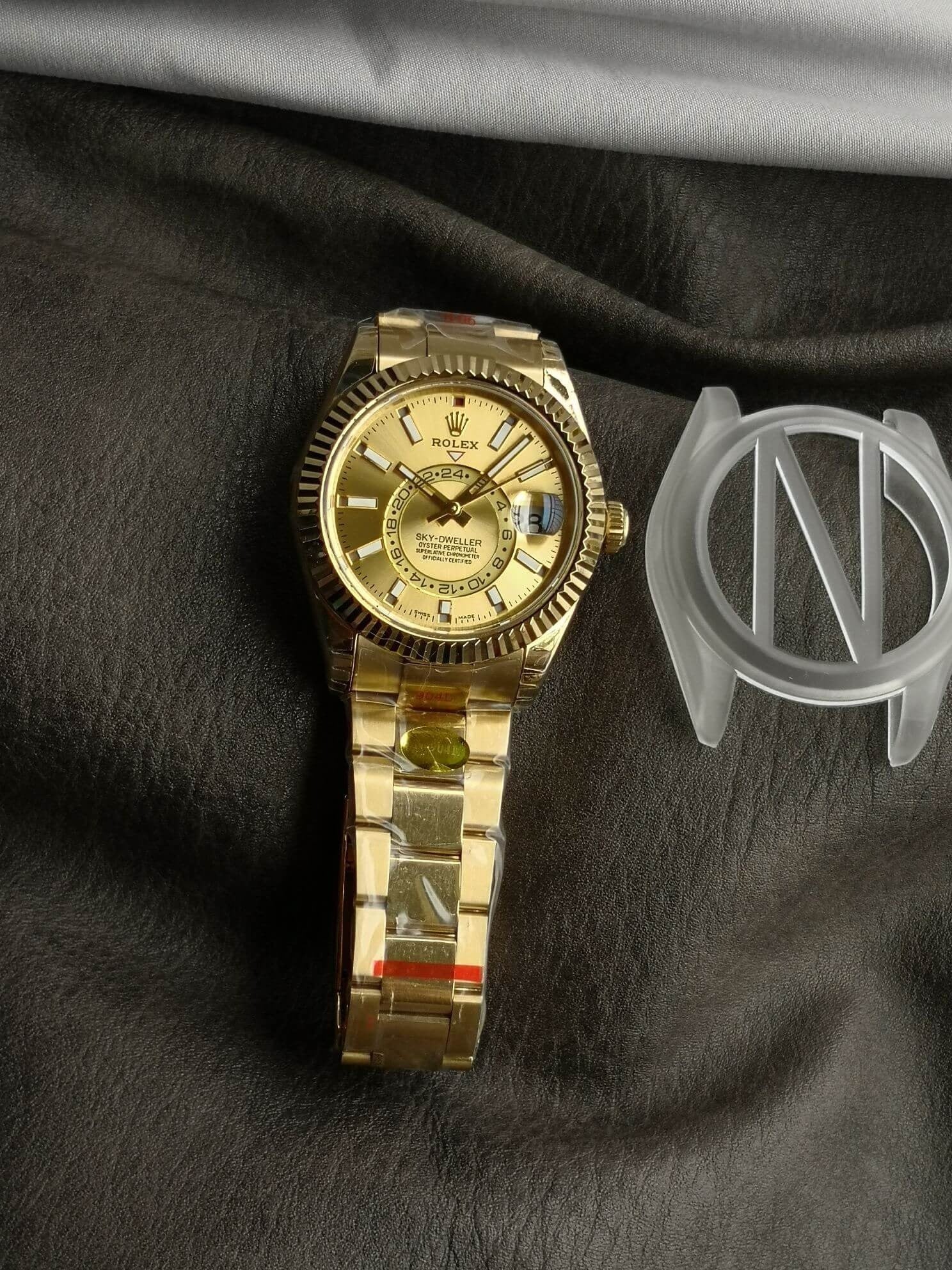 Rolex  Sky-dweller