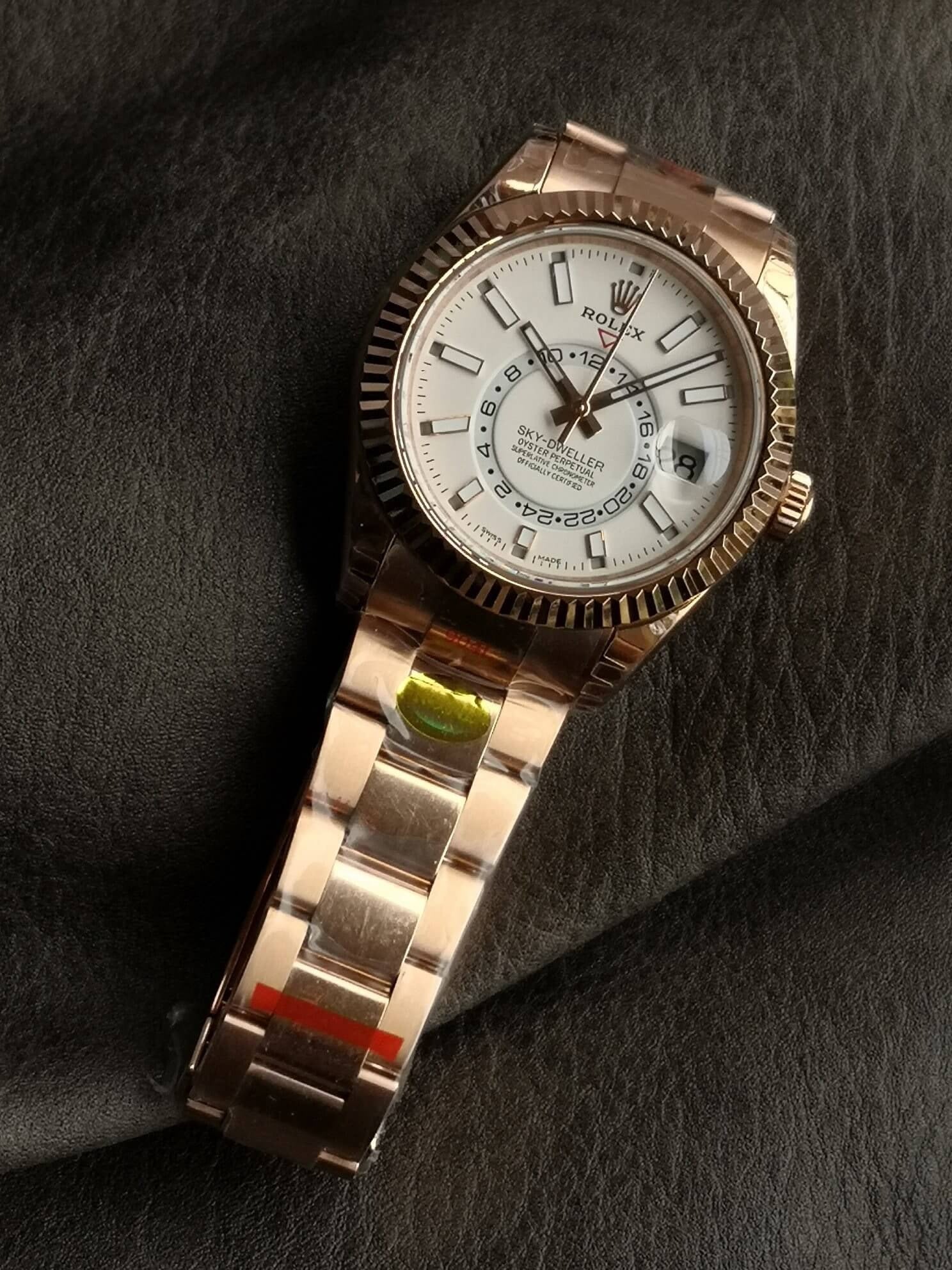 Rolex  Sky-dweller