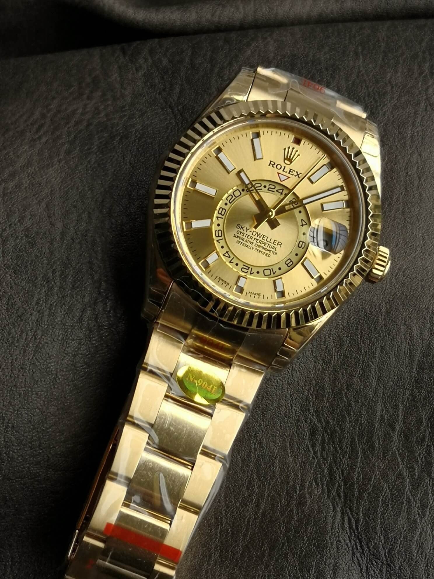 Rolex  Sky-dweller