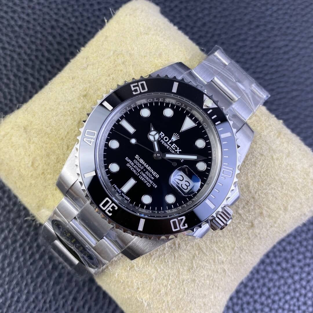 Rolex  Submariner