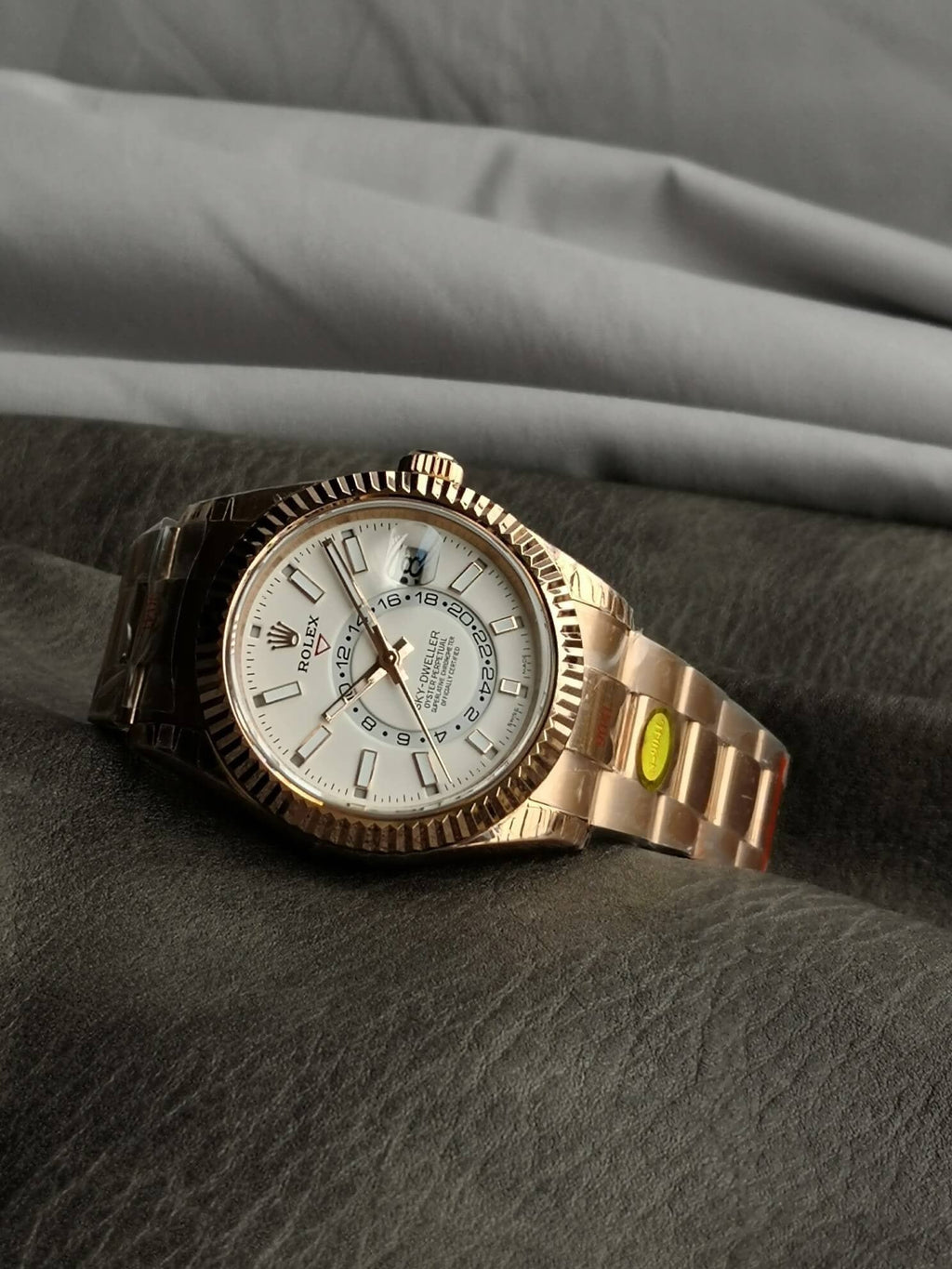 Rolex  Sky-dweller