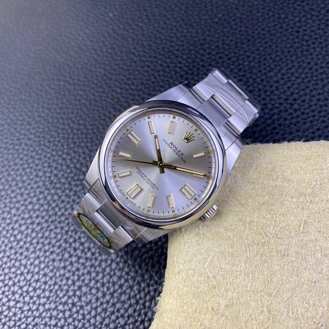 Rolex  Oyster Perpetual