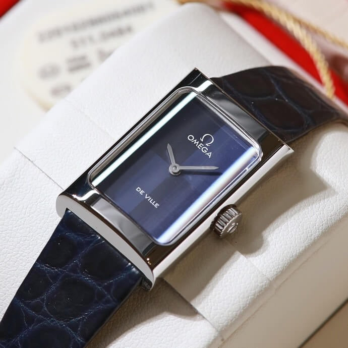 Omega De Ville