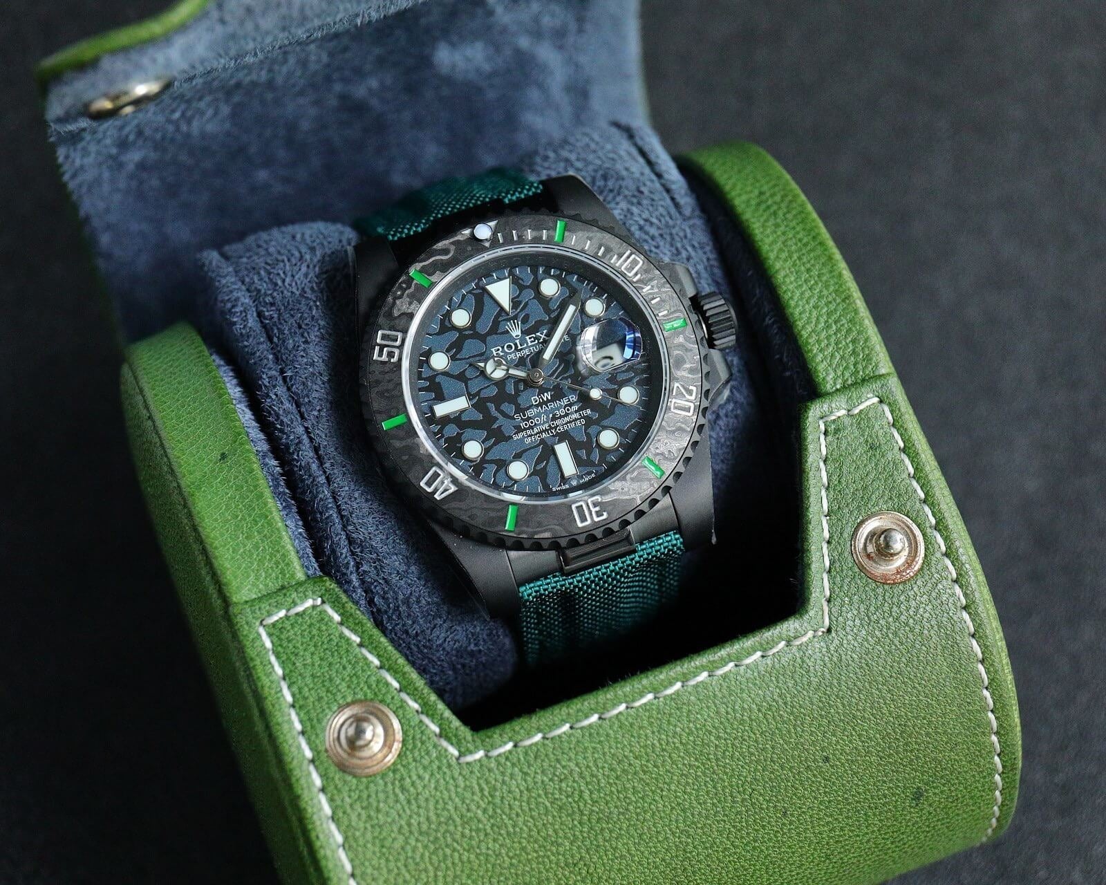 Rolex  Submariner