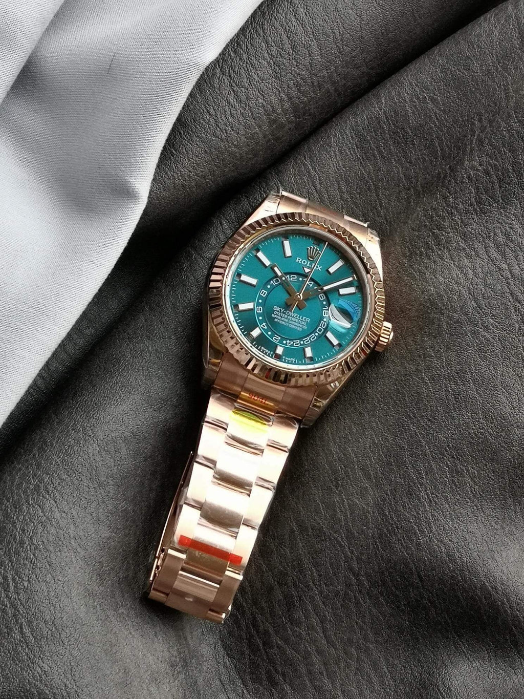 Rolex  Sky-dweller