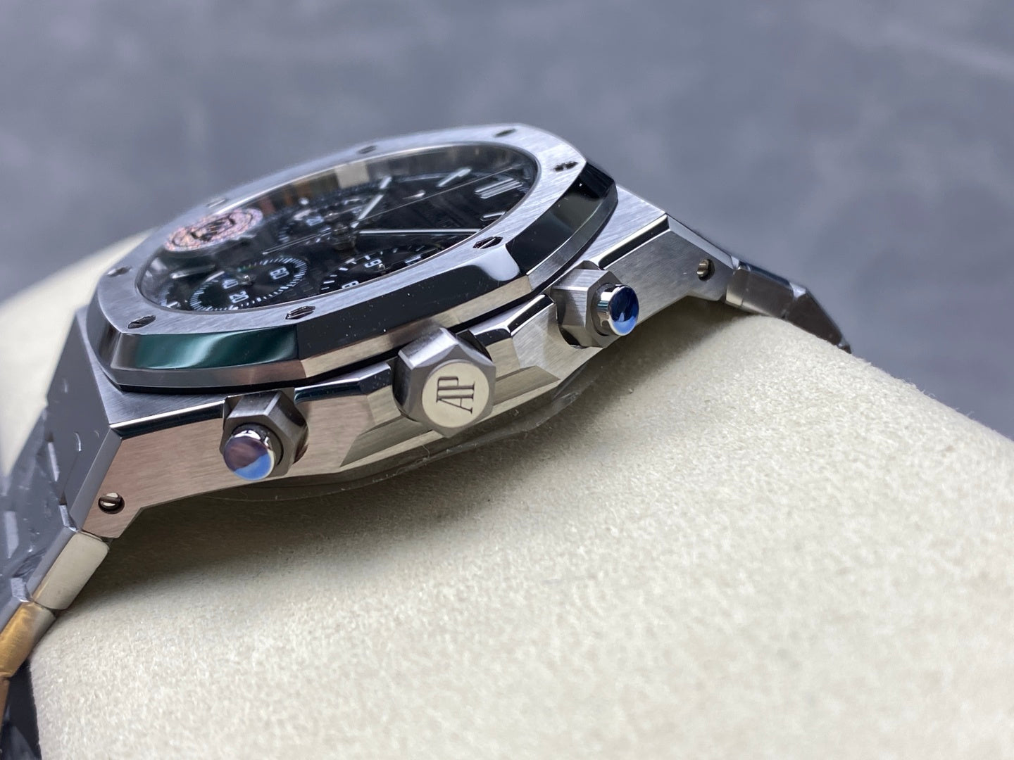 APS factory Audemars Piguet 26240 4401 integrated timing movement 41mm