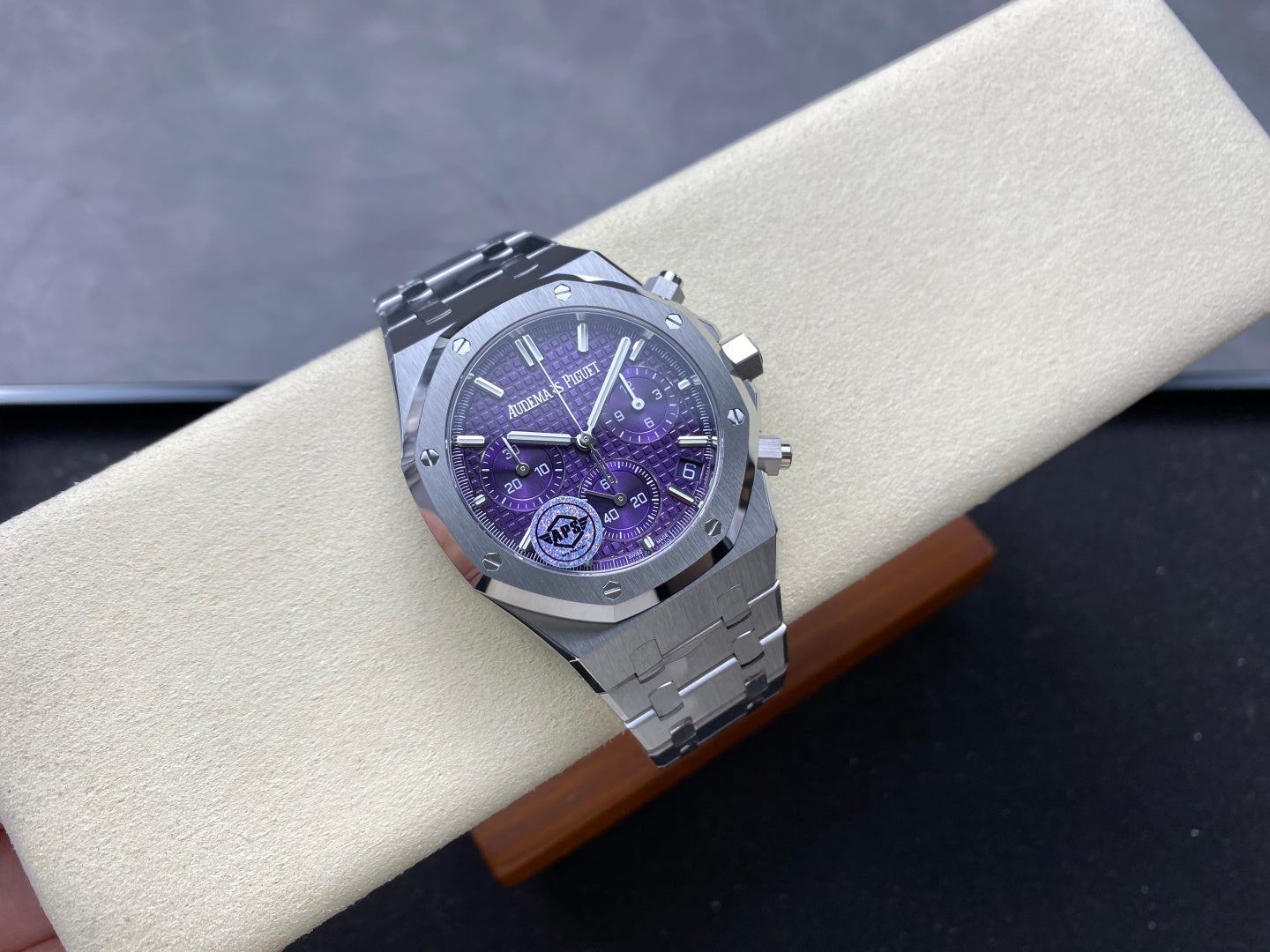 APS factory Audemars Piguet 26240 4401 integrated timing movement 41mm