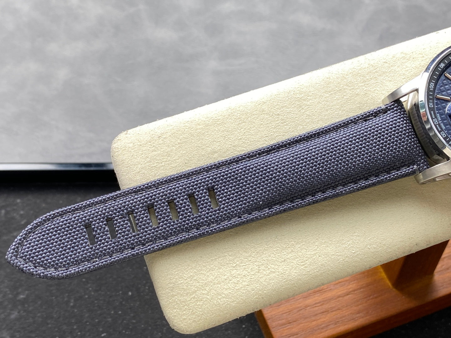 AP Audemars Piguet Code Royal Oak 26048 Offshore 41mm Timing Mechanical Watch