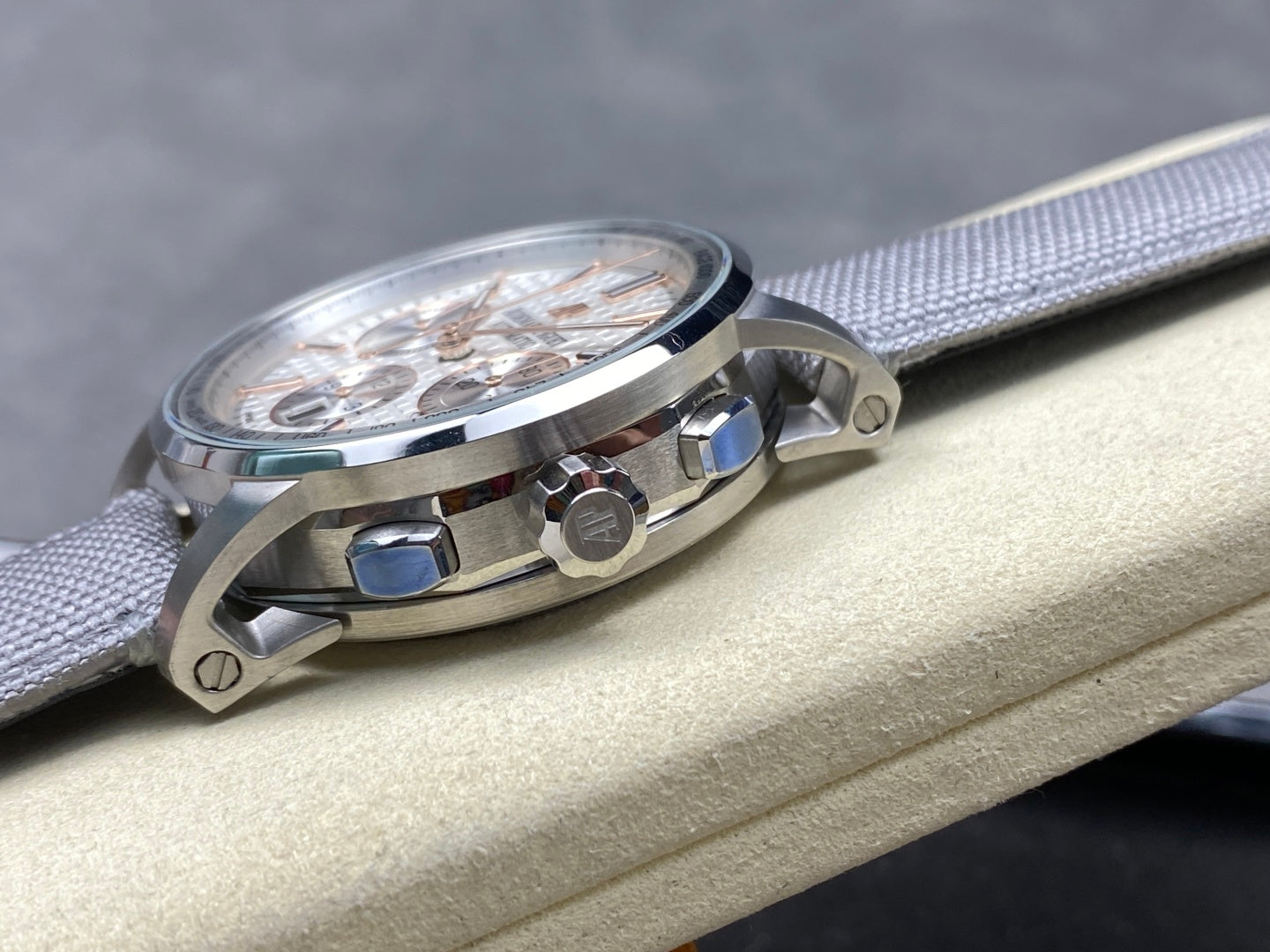 AP Audemars Piguet Code Royal Oak 26048 Offshore 41mm Timing Mechanical Watch