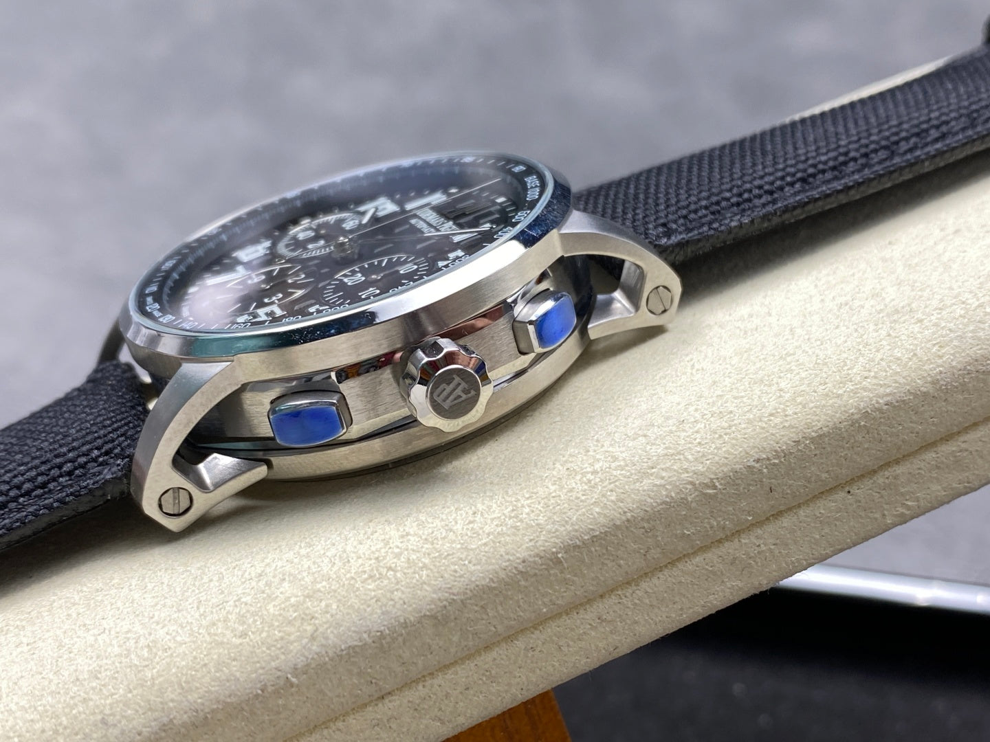 AP Audemars Piguet Code Royal Oak 26048 Offshore 41mm Timing Mechanical Watch