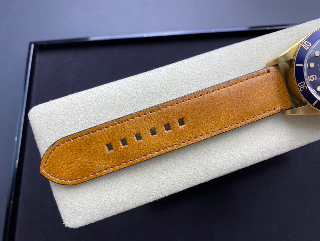 The ultimate version of the ZF factory’s Tudor small copper flower V2 has been shipped. The watch adopts the original 1:1 mold, not only focusing on details but also striving for excellence